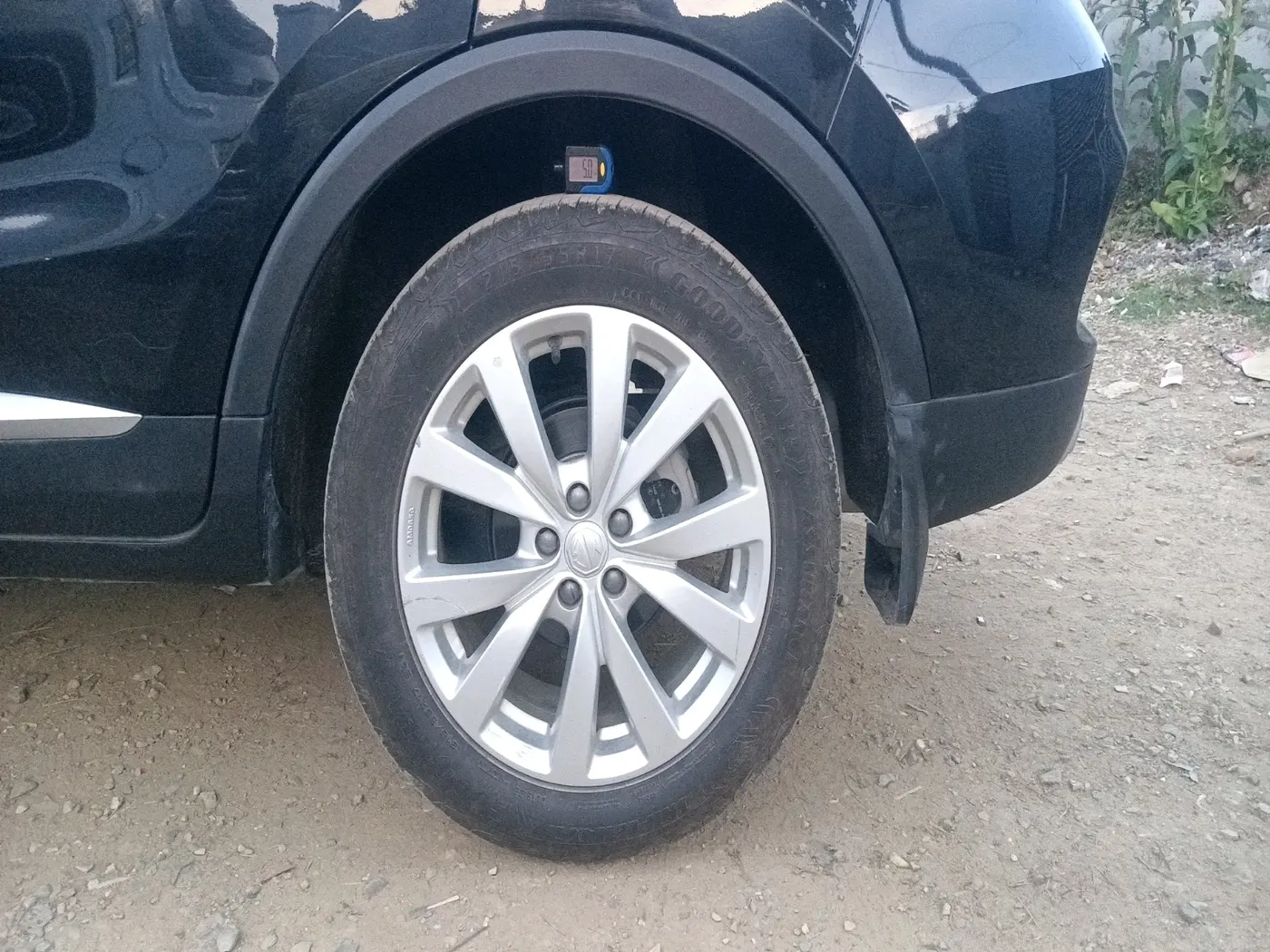 2024 MG ASTOR Select 1.5 MT (Ivory), Petrol, Manual, 13,668 km, tyre