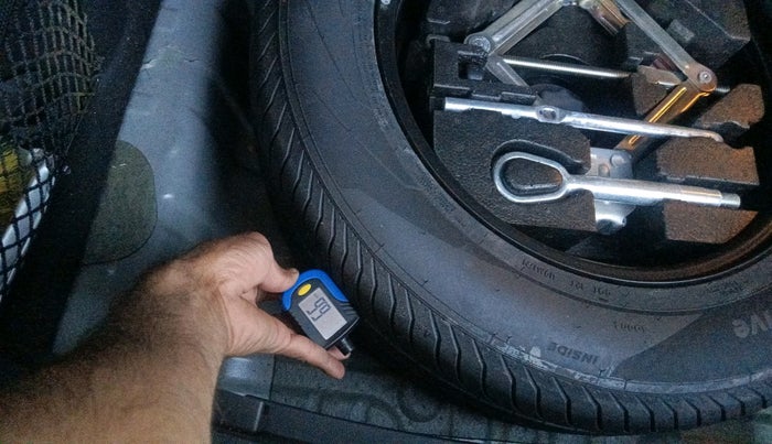 2024 MG ASTOR Select 1.5 MT (Ivory), Petrol, Manual, 13,668 km, tyre