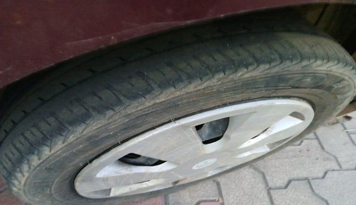 2016 Maruti Alto K10 VXI, Petrol, Manual, 84,232 km, tyre