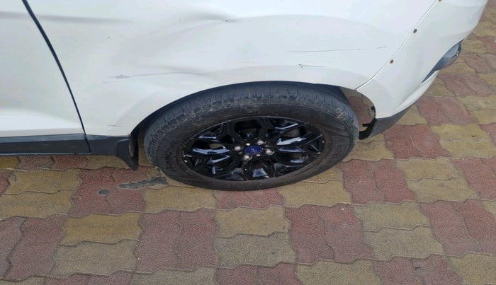 2016 Ford Ecosport TITANIUM 1.5L DIESEL, Diesel, Manual, 1,17,545 km, tyre