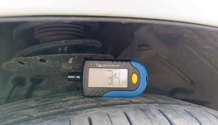 2017 Honda Jazz 1.2L I-VTEC VX, Petrol, Manual, 49,816 km, tyre