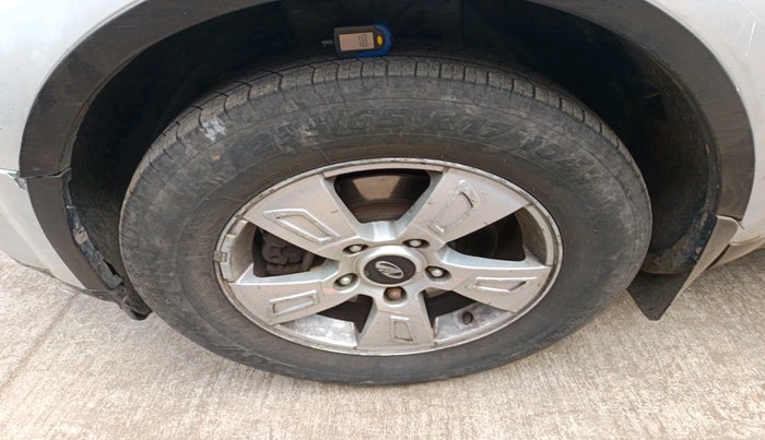 2013 Mahindra XUV500 W8, Diesel, Manual, 1,31,649 km, tyre