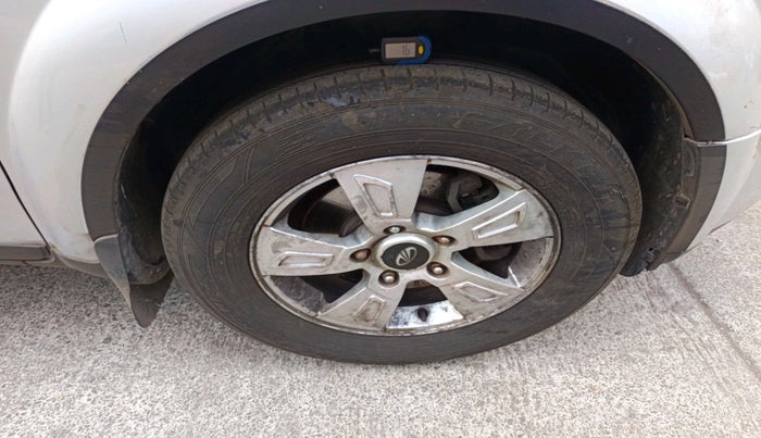 2013 Mahindra XUV500 W8, Diesel, Manual, 1,31,649 km, tyre