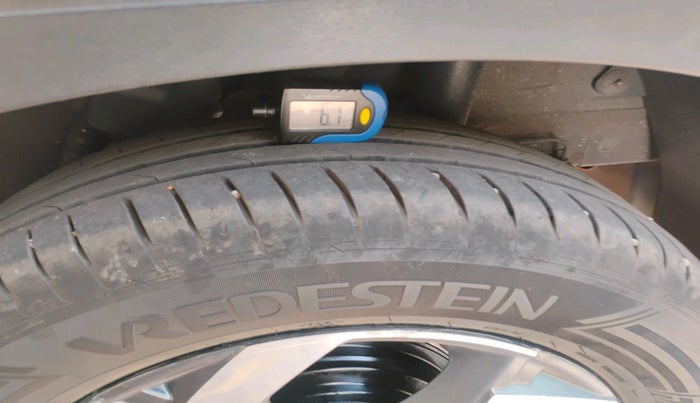 2020 Hyundai VENUE SX PLUS 1.0 TURBO DCT, Petrol, Automatic, 97,443 km, tyre