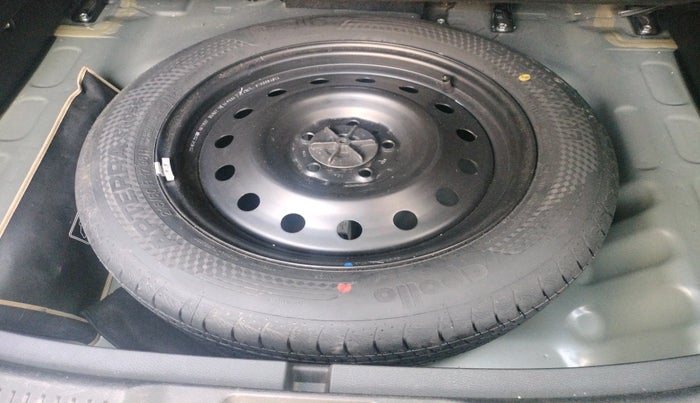 2023 Maruti Grand Vitara SIGMA SMART HYBRID, Petrol, Manual, 67,051 km, tyre