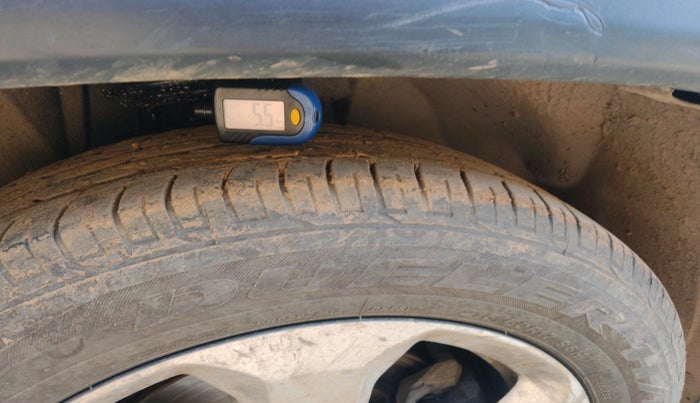 2018 Jeep Compass LONGITUDE 2.0 DIESEL, Diesel, Manual, 2,08,347 km, tyre