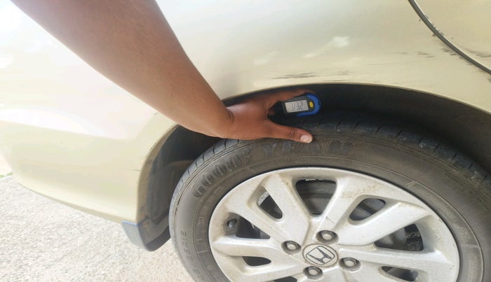 2015 Honda Mobilio 1.5L I-DTEC V, Diesel, Manual, 63,437 km, tyre