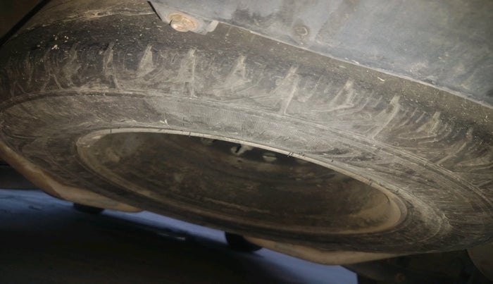 2015 Mahindra XUV500 W8, Diesel, Manual, 98,266 km, tyre