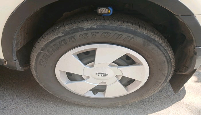 2019 Mahindra XUV500 W7, Diesel, Manual, 83,559 km, tyre