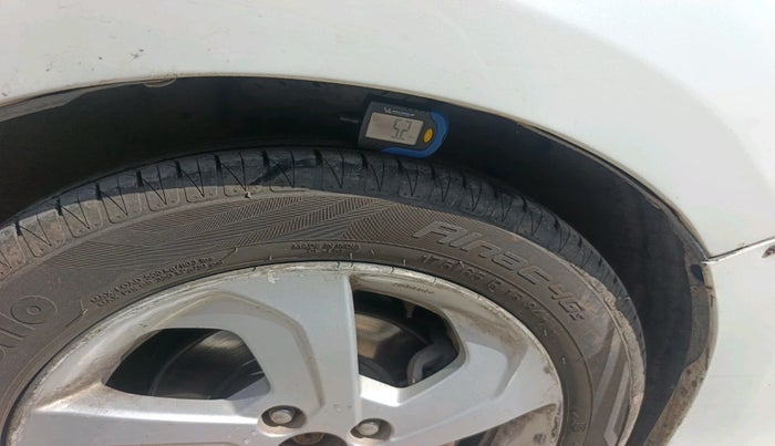 2016 Honda City 1.5L I-DTEC VX, Diesel, Manual, 2,60,201 km, tyre