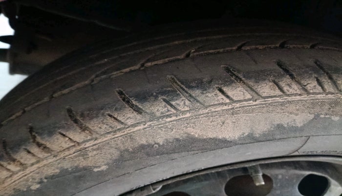 2018 Tata Tiago XT PETROL, Petrol, Manual, 71,869 km, tyre