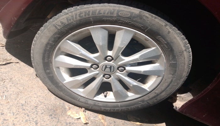 2012 Honda City 1.5L I-VTEC V AT, Petrol, Automatic, 1,45,966 km, tyre