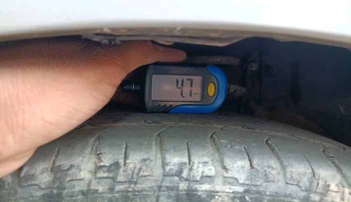 2015 Skoda Rapid AMBITION 1.5 TDI, Diesel, Manual, 1,24,947 km, tyre