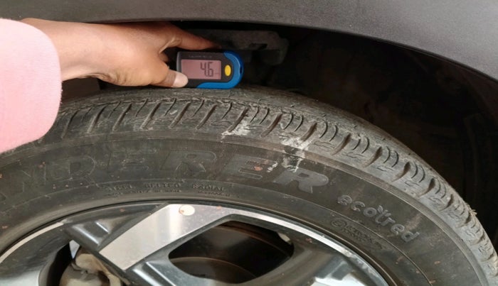 2019 Hyundai VENUE SX 1.0 TURBO, Petrol, Manual, 28,612 km, tyre