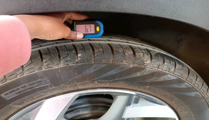 2019 Hyundai VENUE SX 1.0 TURBO, Petrol, Manual, 28,612 km, tyre