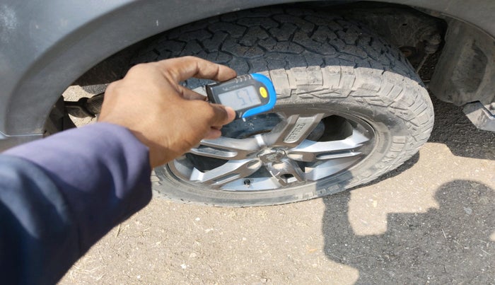 2021 Mahindra Thar LX D AT 4WD HT, Diesel, Automatic, 65,582 km, tyre