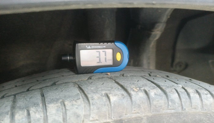 2020 KIA SONET HTK PLUS 1.0 DCT, Petrol, Automatic, 61,844 km, tyre