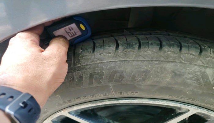 2017 Hyundai Grand i10 SPORTZ (O) 1.2 U2 CRDI, Diesel, Manual, 1,23,376 km, tyre