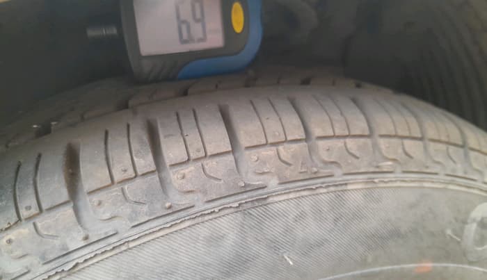 2012 Hyundai Eon MAGNA, Petrol, Manual, 91,809 km, tyre