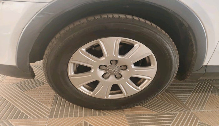 2014 Audi Q3 2.0 TDI QUATTRO, Diesel, Automatic, 88,610 km, tyre