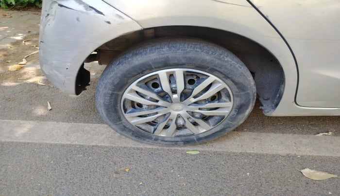 2012 Honda Brio E MT, Petrol, Manual, 61,036 km, tyre