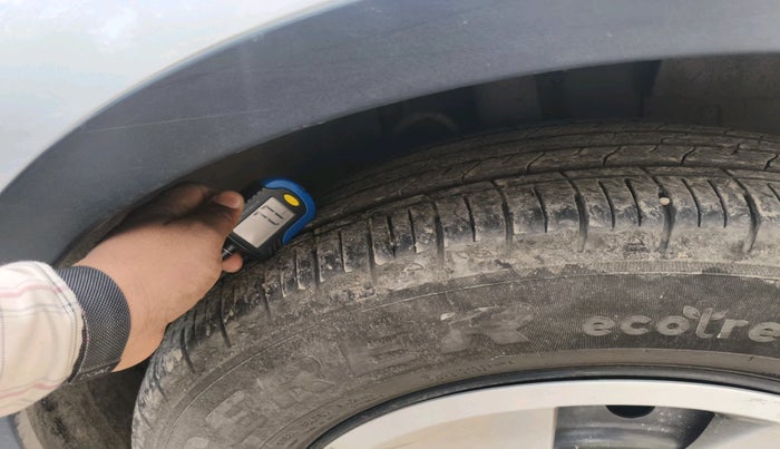 2018 Mahindra XUV500 W7, Diesel, Manual, 62,612 km, tyre