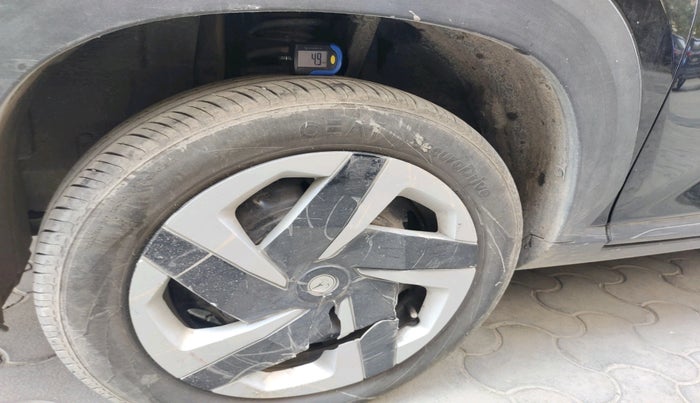 2024 Nissan MAGNITE XE, Petrol, Manual, 14,442 km, tyre