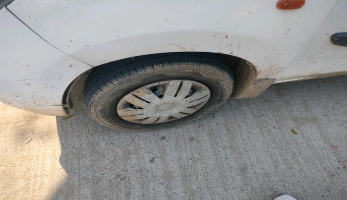 2022 Maruti Alto LXI OPT CNG, CNG, Manual, 68,127 km, tyre