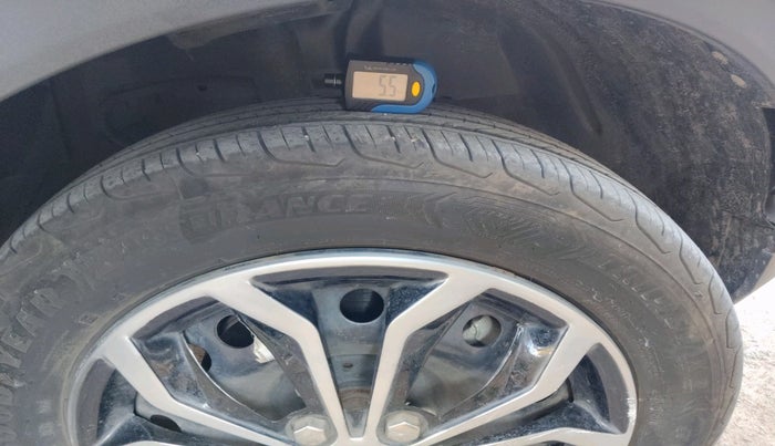 2025 Tata NEXON  Pure Plus 1.2 Petrol AMT, Petrol, Automatic, 19,928 km, tyre