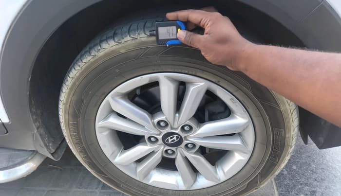 2016 Hyundai Creta SX PLUS 1.6 PETROL, Petrol, Manual, 64,500 km, tyre