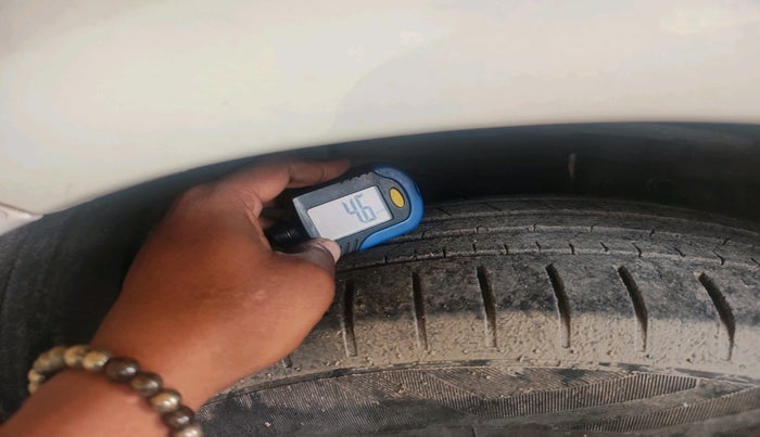 2021 Maruti Ciaz S 1.5 MT PETROL, Petrol, Manual, 30,207 km, tyre