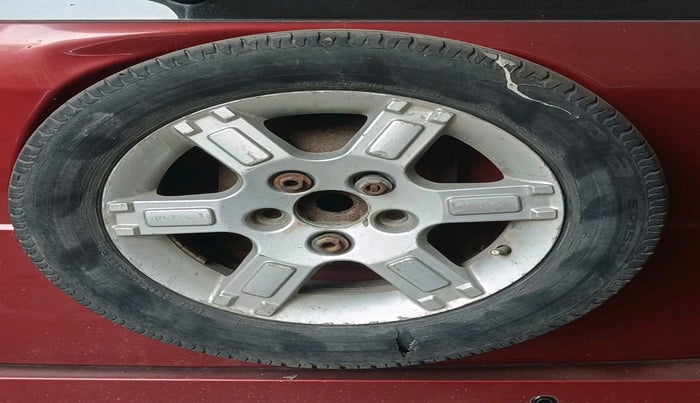 2014 Mahindra Quanto C8, Diesel, Manual, 16,642 km, tyre