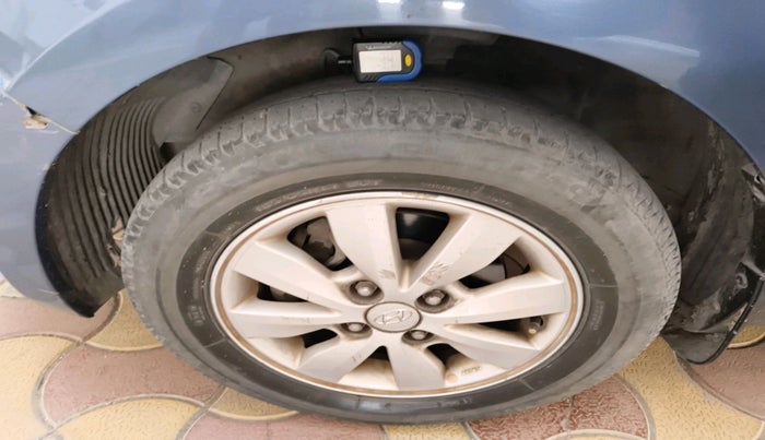 2013 Hyundai i20 SPORTZ 1.2, Petrol, Manual, 69,854 km, tyre