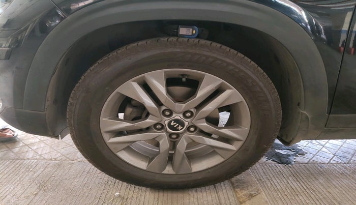 2020 KIA SELTOS HTX IVT 1.5 PETROL, Petrol, Automatic, 47,913 km, tyre