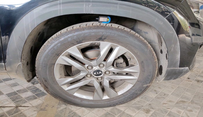 2020 KIA SELTOS HTX IVT 1.5 PETROL, Petrol, Automatic, 47,913 km, tyre