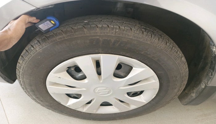 2012 Maruti Swift Dzire VXI, Petrol, Manual, 45,383 km, tyre