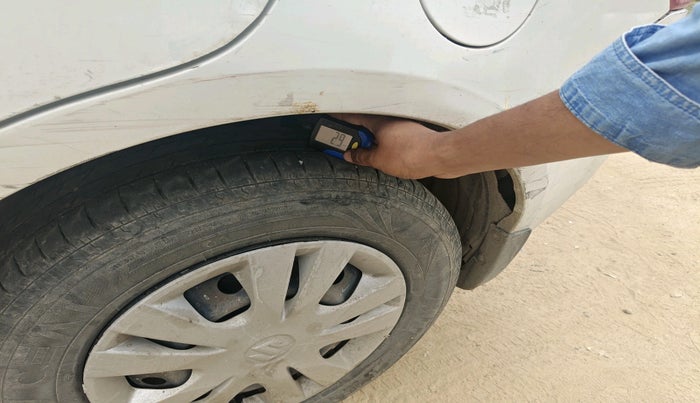 2014 Maruti Swift Dzire VXI, Petrol, Manual, 1,69,435 km, tyre