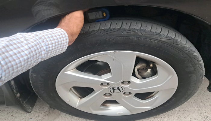 2014 Honda City 1.5L I-VTEC V MT, Petrol, Manual, 75,304 km, tyre