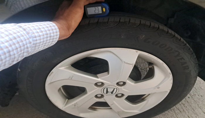 2014 Honda City 1.5L I-VTEC V MT, Petrol, Manual, 75,304 km, tyre