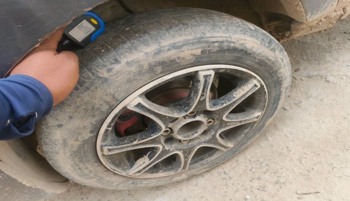 2017 Maruti Alto K10 VXI, Petrol, Manual, 91,532 km, tyre