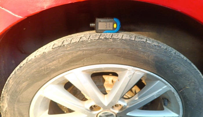 2013 Volkswagen Polo HIGHLINE DIESEL, Diesel, Manual, 1,64,987 km, tyre