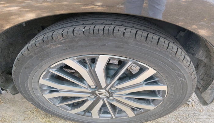 2017 Honda City 1.5L I-VTEC VX, Petrol, Manual, 60,873 km, tyre