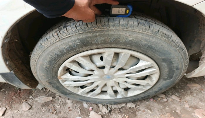 2019 Maruti Swift Dzire TOUR S-CNG, CNG, Manual, 62,203 km, tyre