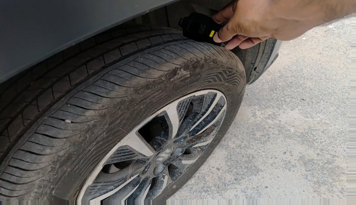 2021 Maruti Vitara Brezza VXI, Petrol, Manual, 59,401 km, tyre