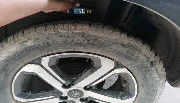 2021 Tata NEXON XZ PLUS PETROL SUNROOF, Petrol, Manual, 44,285 km, tyre