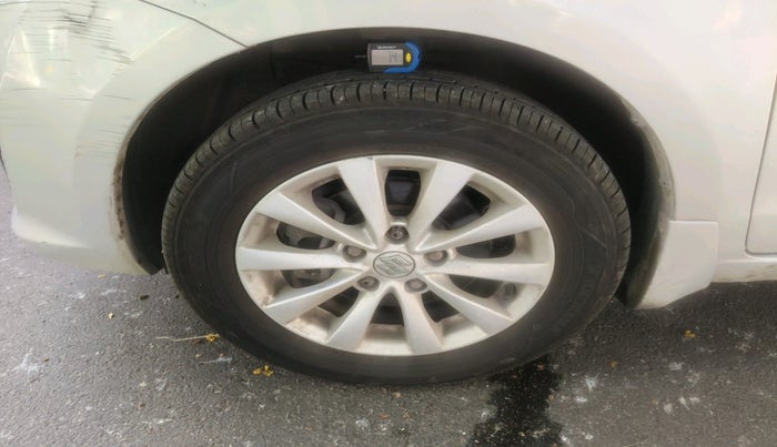 2015 Maruti Ertiga ZXI, Petrol, Manual, 39,958 km, tyre