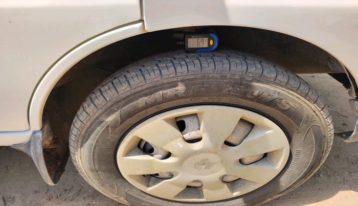 2019 Maruti Eeco 5 STR WITH A/C+HTR CNG, Petrol, Manual, 87,561 km, tyre