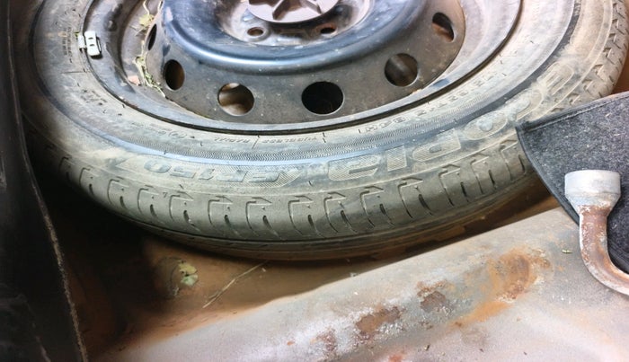 2018 Maruti IGNIS ZETA 1.2 AMT, Petrol, Automatic, 45,349 km, tyre