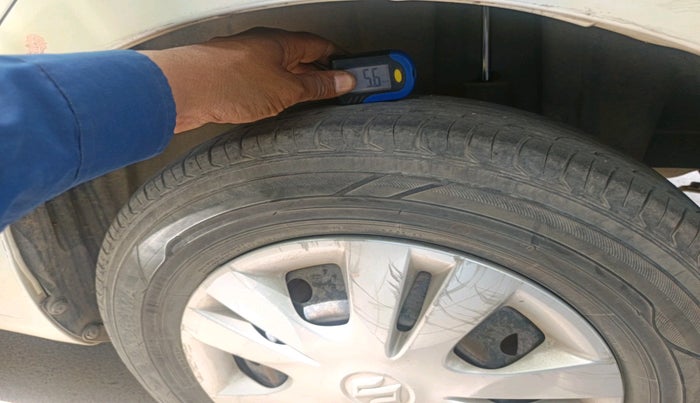 2013 Maruti Swift VXI, Petrol, Manual, 36,198 km, tyre