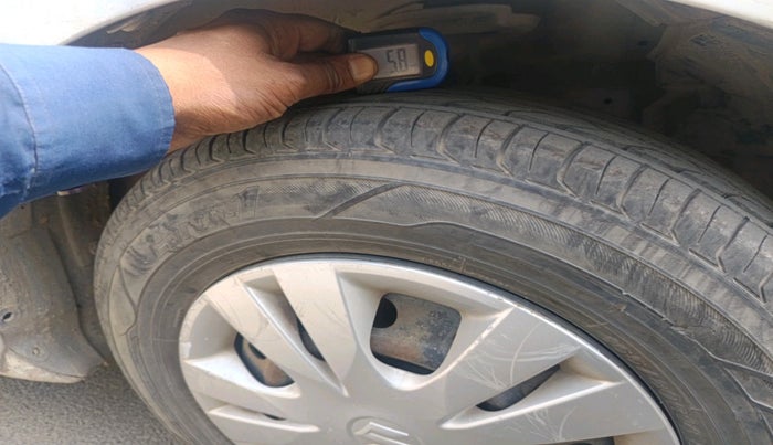 2013 Maruti Swift VXI, Petrol, Manual, 36,198 km, tyre